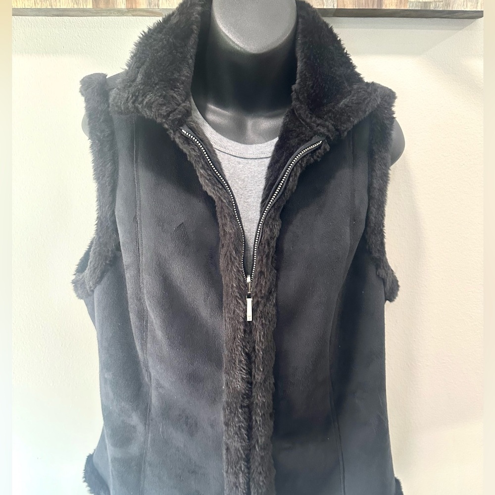 Chaps Outerwear Zip Up Vest Large 🌟HOST PICK🌟 - Picture 2 of 10